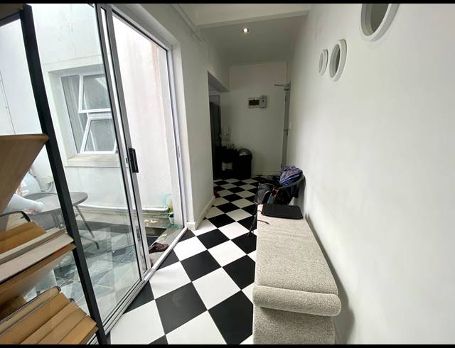 1 BEDROOM FLAT FOR SALE IN CLAREMONT UPPER